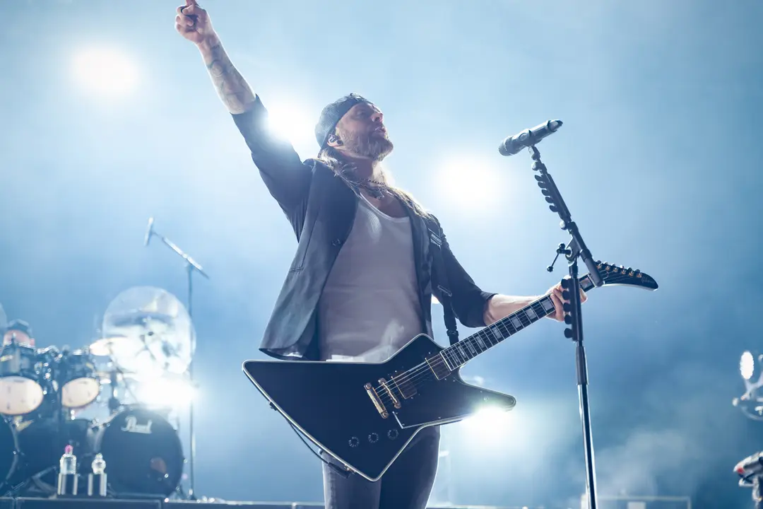 Bullet for my Valentine live als Silhouette (Sporthalle Hamburg, Hamburg)