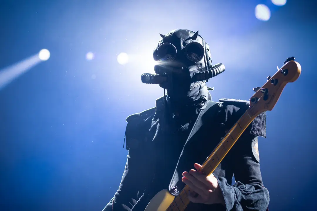 Ghost live als Silhouette (Barclays Arena, Hamburg)