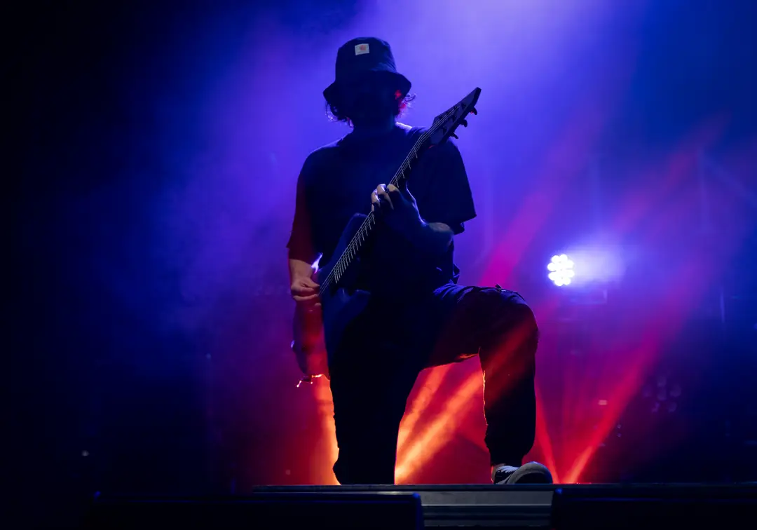 Jinjer live im warmen Bühnenlicht (Sporthalle Hamburg, Hamburg)